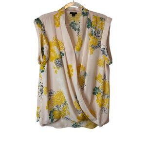 Ann Taylor Floral Sleeveless Top
